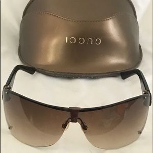 Authentic Gucci woman’s Sunglasses Brown